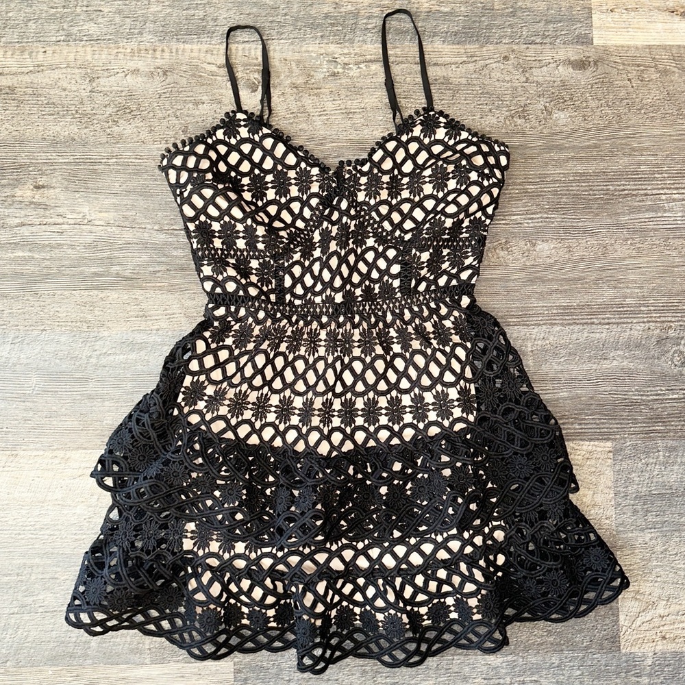 LULU'S black / nude Beauty and Lace crochet lace tiered mini dress S